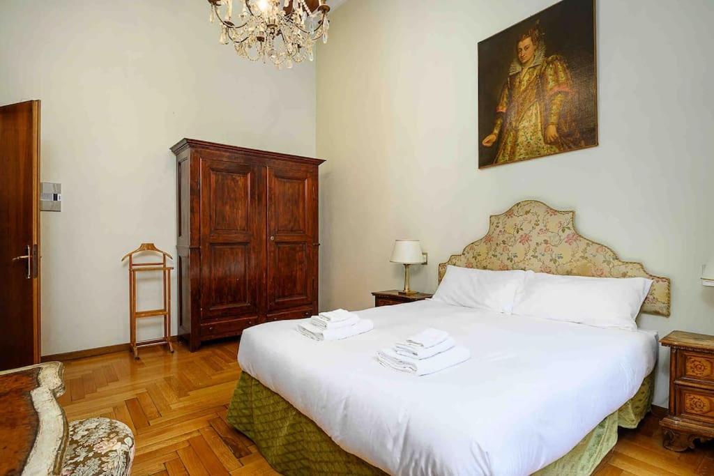 Piazza Duomo - Antico Appartamento Dell'800 Milánó Kültér fotó